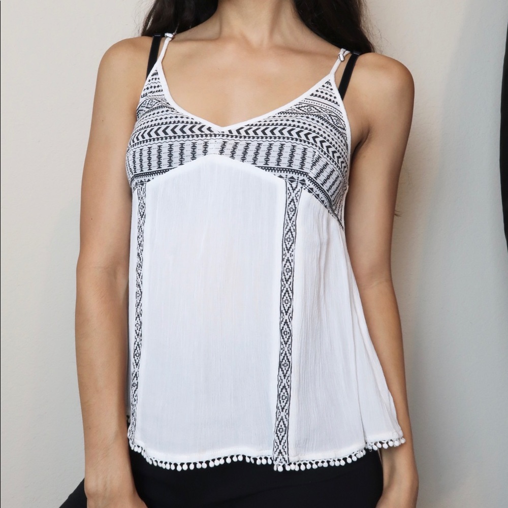 Black & White Aztec Pattern Tank Top- Aeropostale